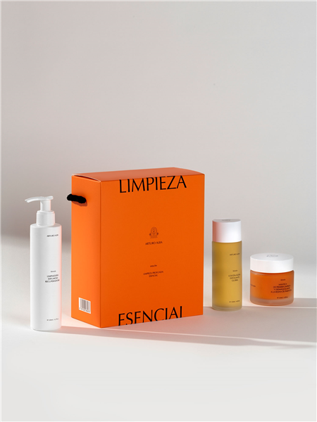 ESTUCHE LIMPIEZA ESENCIAL